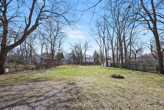 1516 Jewett Street, Ann Arbor, MI 48104