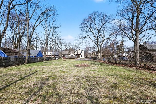 1516 Jewett Street, Ann Arbor, MI 48104