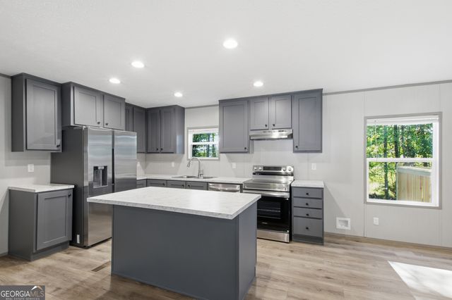 903 Smith Loop Road, Demorest, GA 30535