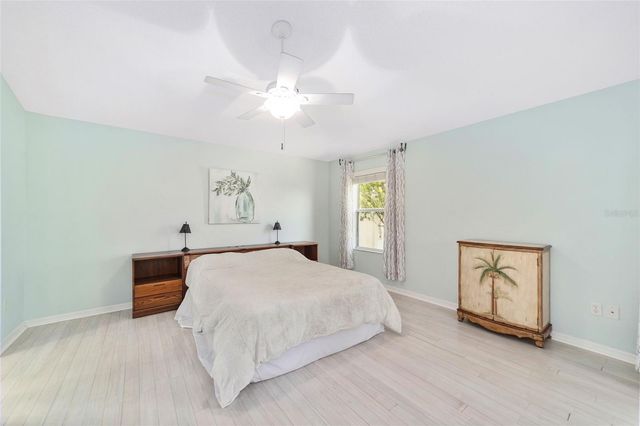 440 VALVERDA DRIVE, The Villages, FL 32162