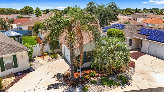 440 VALVERDA DRIVE, The Villages, FL 32162