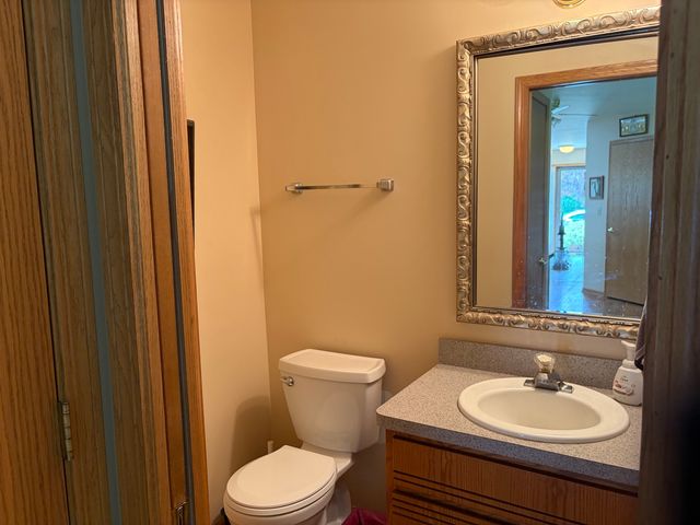 16404 Shawnee Drive, Lockport, IL 60441