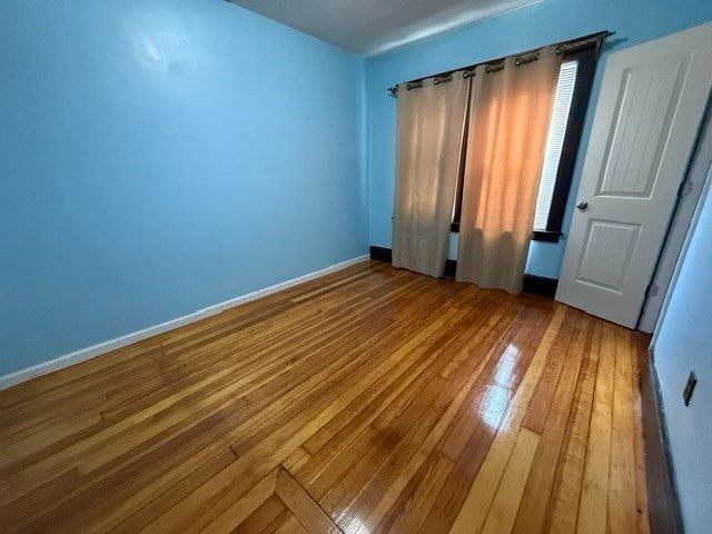 18 Winthrop Avenue 1, Lowell, MA 01851