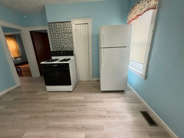 18 Winthrop Avenue 1, Lowell, MA 01851