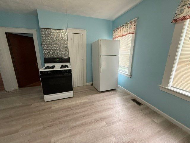18 Winthrop Avenue 1, Lowell, MA 01851