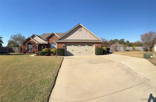 209 Village Way, Wetumpka, AL 36093