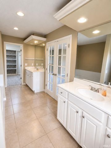 2807 Langston Drive, Evansville, IN 47725