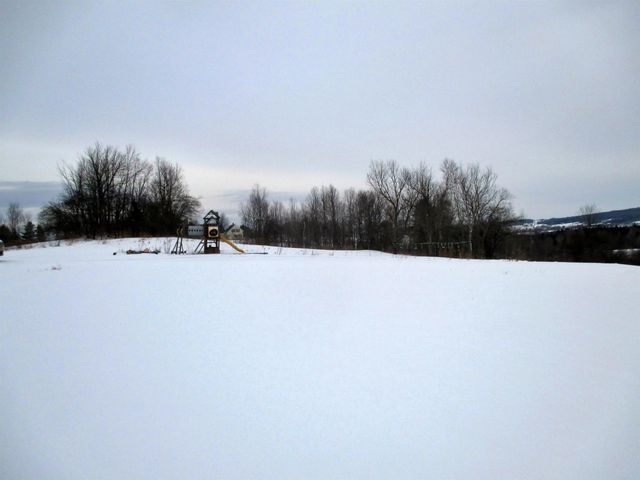 1308 Number 12 Road, Newport Town, VT 05857