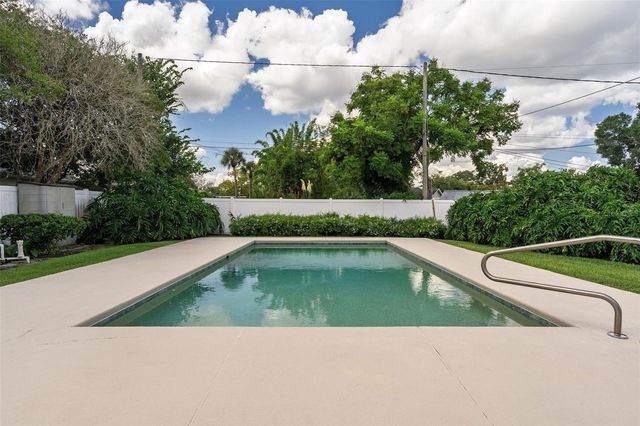 3206 ARDSLEY DRIVE, Orlando, FL 32804