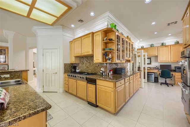 277 Dark Forest Avenue, Las Vegas, NV 89123