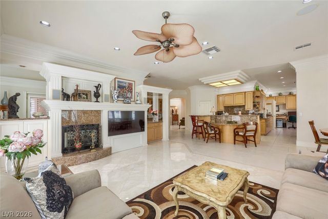 277 Dark Forest Avenue, Las Vegas, NV 89123