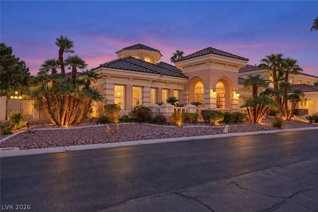 277 Dark Forest Avenue, Las Vegas, NV 89123