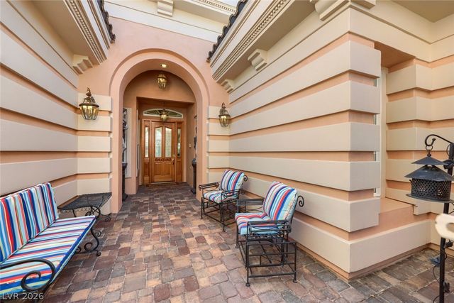 277 Dark Forest Avenue, Las Vegas, NV 89123