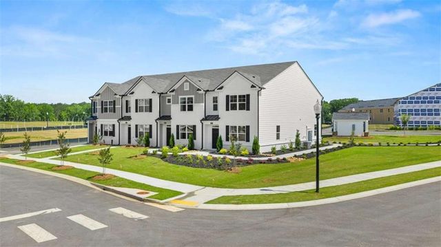 348 Sound Circle, Stockbridge, GA 30281