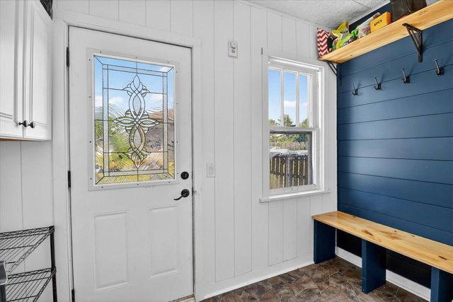 1800 E Main Street, Stoughton, WI 53589