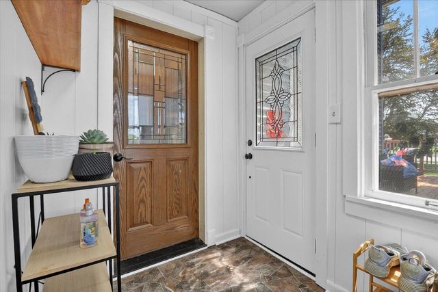 1800 E Main Street, Stoughton, WI 53589