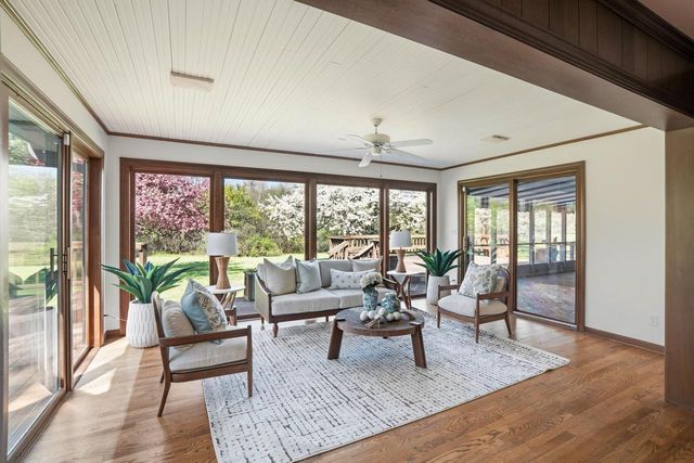 9731 Hilltop LANE, Mequon, WI 53092