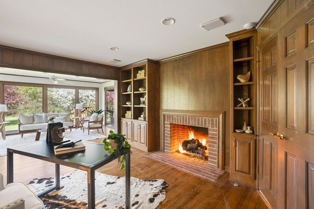 9731 Hilltop LANE, Mequon, WI 53092