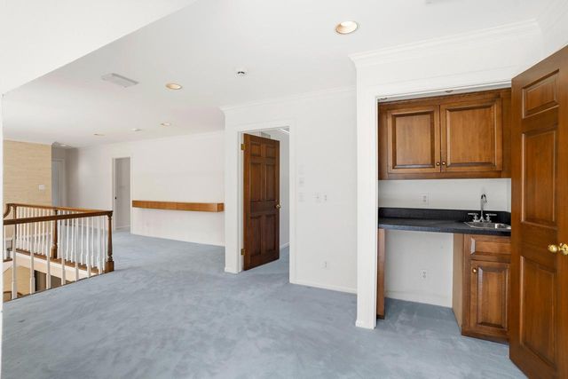 9731 Hilltop LANE, Mequon, WI 53092