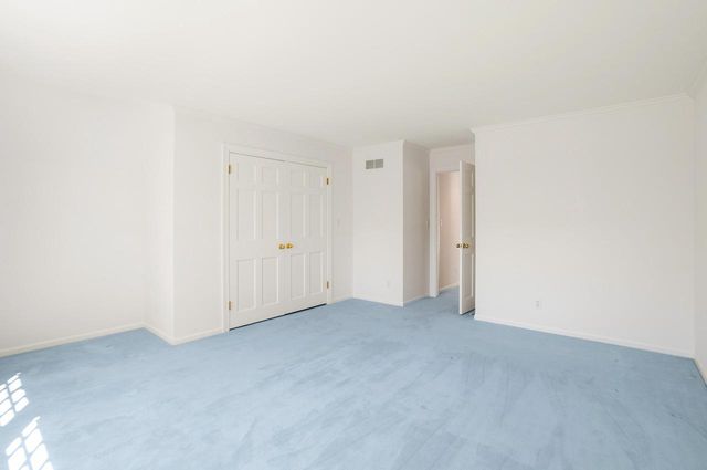 9731 Hilltop LANE, Mequon, WI 53092