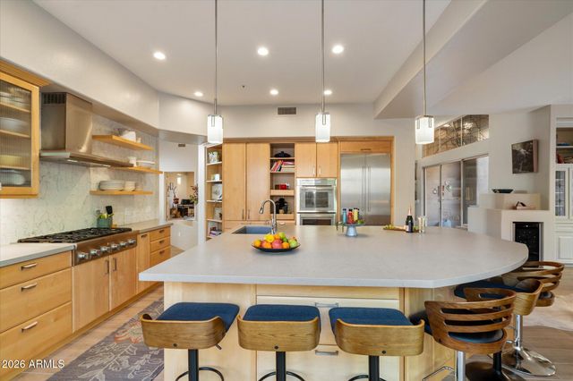 11144 E JUAN TABO Road, Scottsdale, AZ 85255