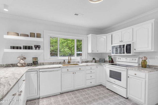 109 S 17th Street, Wilmington, NC 28401