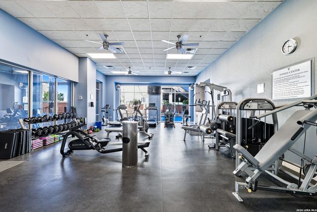 215 Center St Apt 408, San Antonio, TX 78202