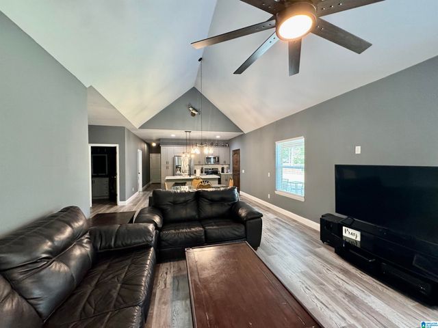 61 ROBBINS ROAD, Hayden, AL 35180