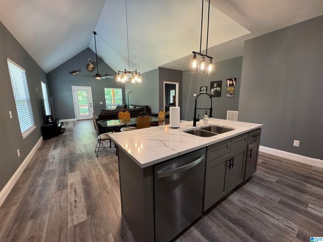 61 ROBBINS ROAD, Hayden, AL 35180