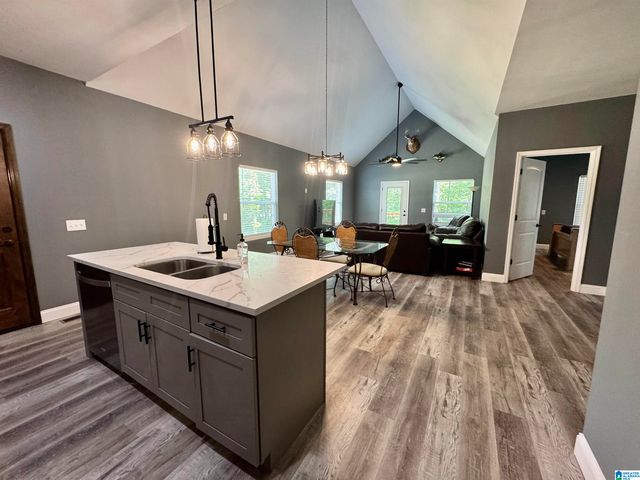 61 ROBBINS ROAD, Hayden, AL 35180
