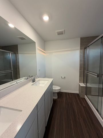 1205 Glenmont Street, Algonquin, IL 60102