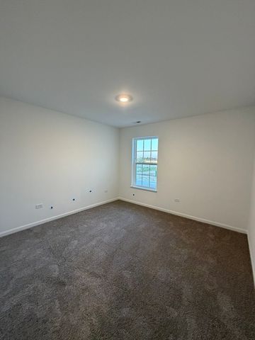 1205 Glenmont Street, Algonquin, IL 60102
