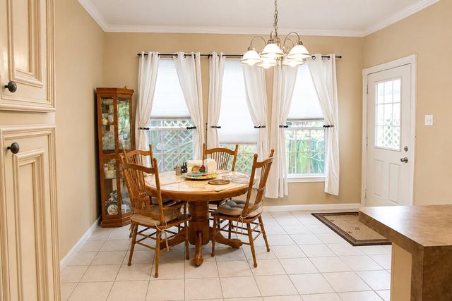 527 Aweigh Drive, Crosby, TX 77532