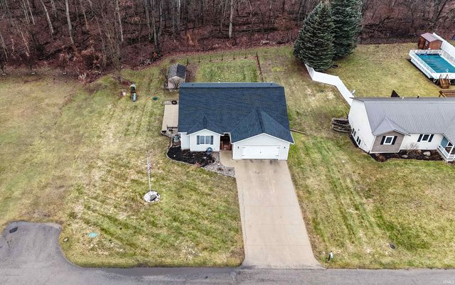 905 N 280 W, Angola, IN 46703