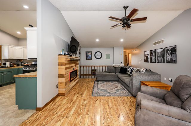 905 N 280 W, Angola, IN 46703