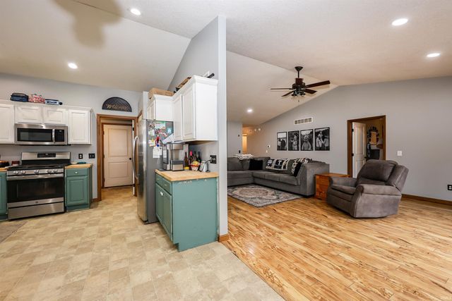 905 N 280 W, Angola, IN 46703