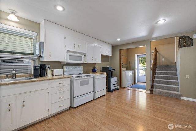 4119 6th Avenue, Tacoma, WA 98406