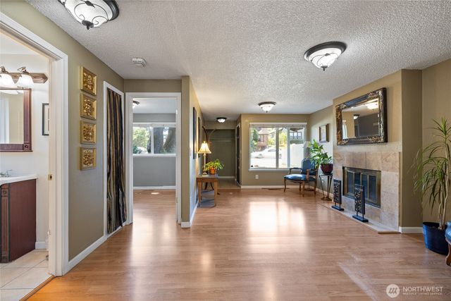 4119 6th Avenue, Tacoma, WA 98406
