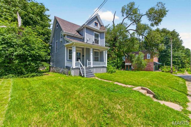 7403 Commonwealth Avenue, St Louis, MO 63143