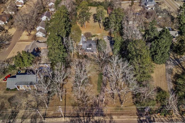 8516 DOGWOOD RD, Germantown, TN 38139