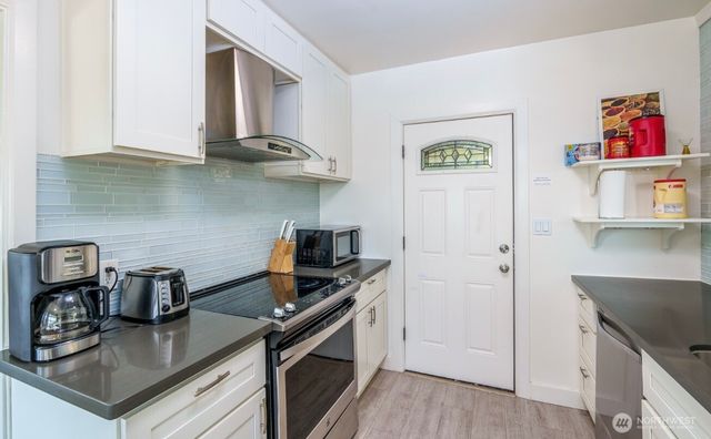 3224 S Lane Street, Seattle, WA 98144