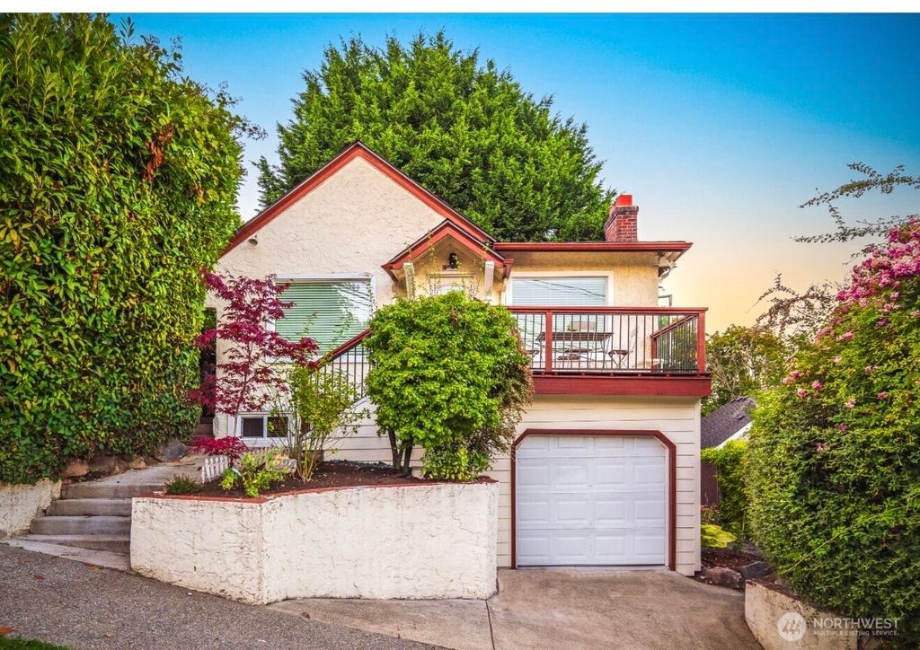 3224 S Lane Street, Seattle, WA 98144