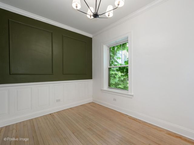 2138 W Cornelia Avenue 1, Chicago, IL 60618