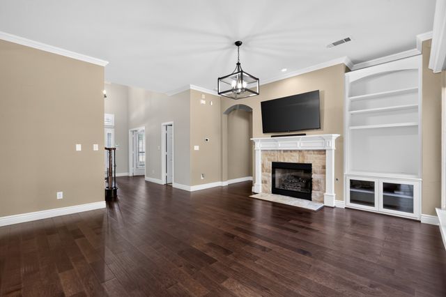 323 Bramble Woods, Keller, TX 76248