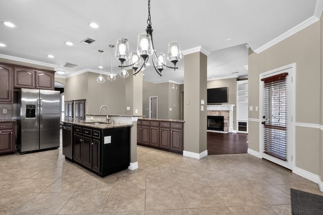 323 Bramble Woods, Keller, TX 76248