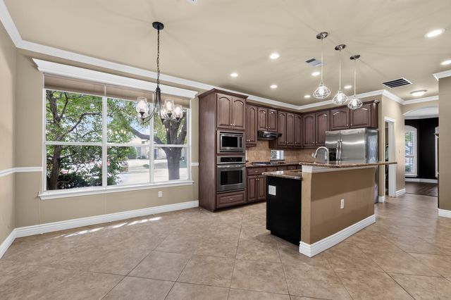 323 Bramble Woods, Keller, TX 76248