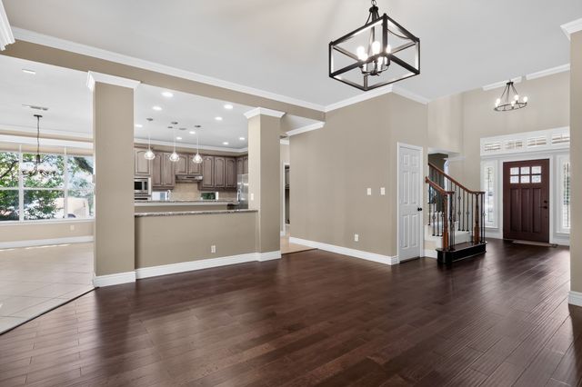 323 Bramble Woods, Keller, TX 76248