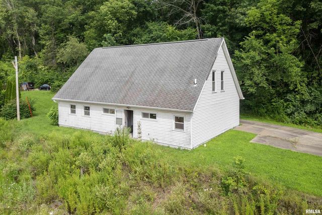 242 S STATE Avenue, Hampton, IL 61256