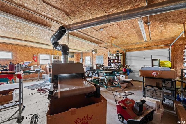 242 S STATE Avenue, Hampton, IL 61256