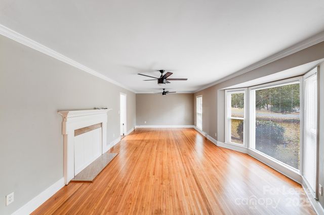 5600 Riviere Drive, Charlotte, NC 28211